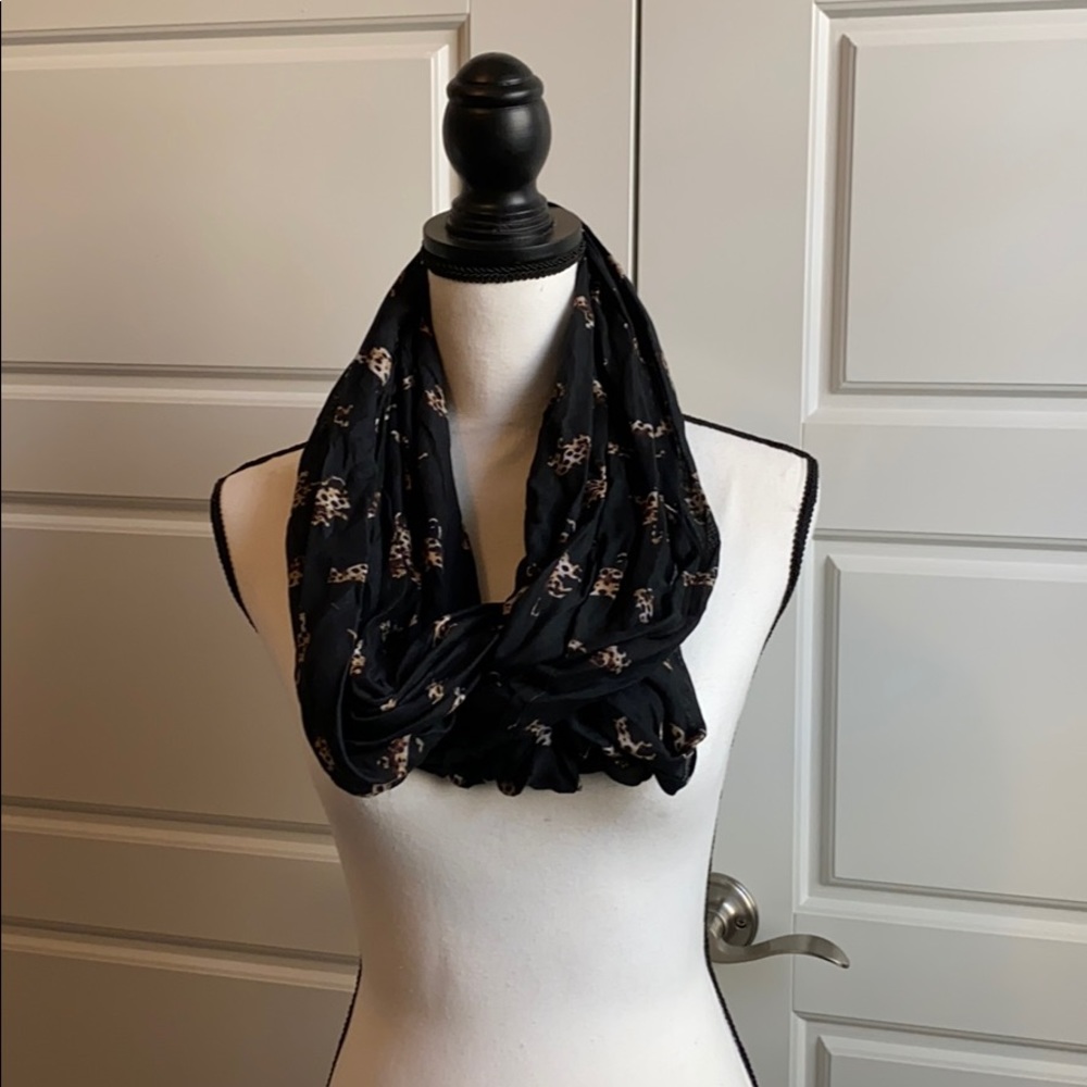 Cheetah Infinity Scarf